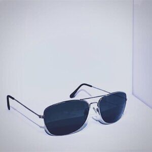 ray-ban unisex refurbished aviator sunglasses